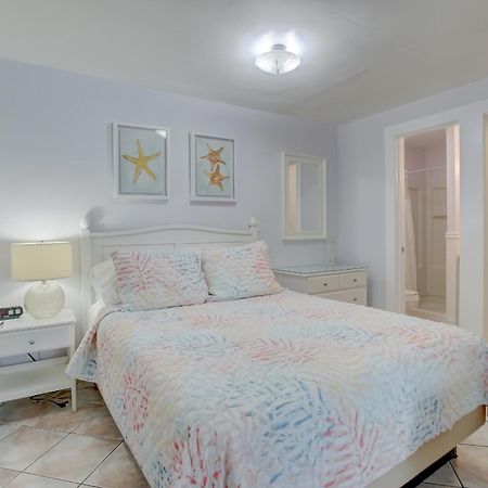 Seahorse Guesthouse Pompano Beach Exterior photo