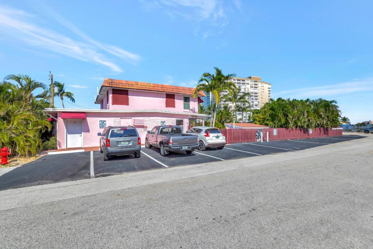 Seahorse Guesthouse Pompano Beach Exterior photo