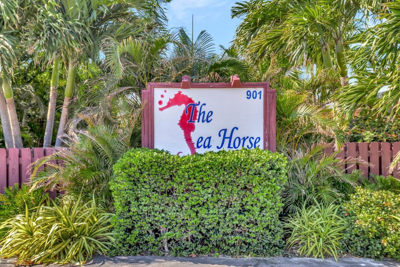Seahorse Guesthouse Pompano Beach Exterior photo