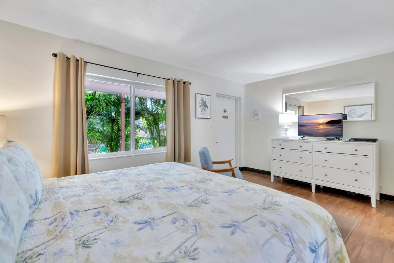 Seahorse Guesthouse Pompano Beach Exterior photo